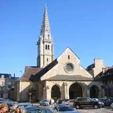 Appartement De 2 Chambres A Dijon *